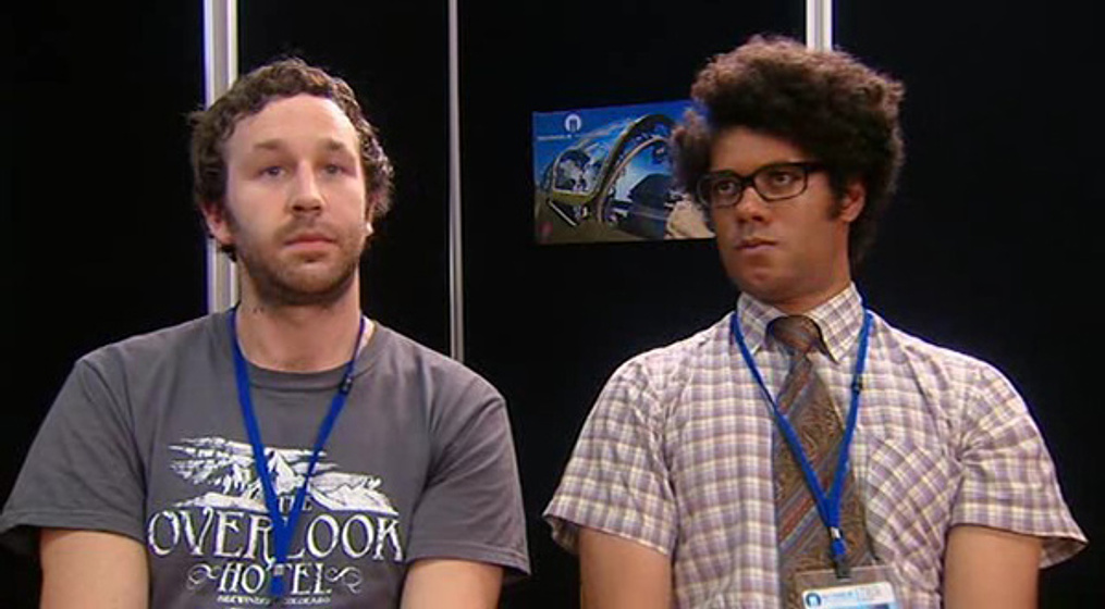 Richard Ayoade y Chris O'Dowd en Los informáticos