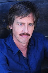 picture of actor Nate Mooney