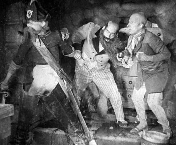 Sergei Martinson y Aleksandr Shchagin en pinocho-the-golden-key