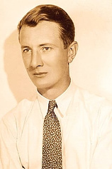 photo of person Elliott Nugent