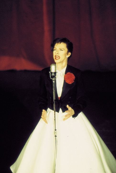 Judy Davis en La Vida con Judy Garland: Yo y Mis Sombras