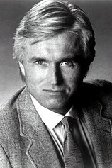 picture of actor Dennis Holahan