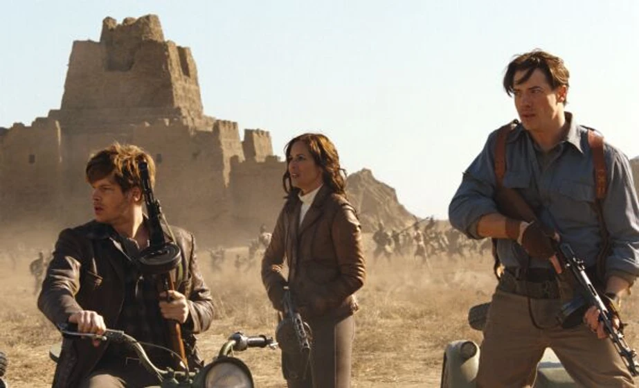 Maria Bello, Brendan Fraser y Luke Ford en la-momia-la-tumba-del-emperador-dragon