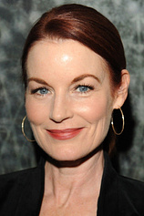 photo of person Laura Leighton