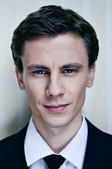 picture of actor Adam Bobik