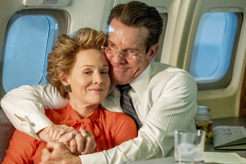 Dennis Quaid y Penelope Ann Miller en reagan