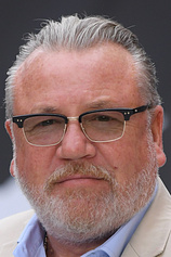 picture of actor Ray Winstone