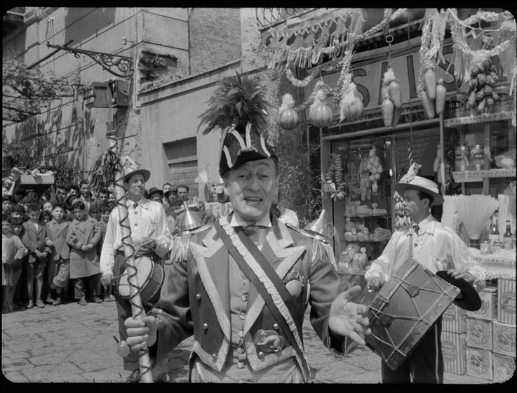 Totò en el-oro-de-napoles