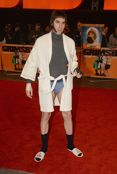 Sacha Baron Cohen en Agente contrainteligente (Premiere en Londres. Febrero 2016)