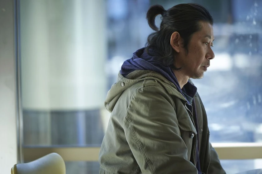 Masatoshi Nagase en una-pasteleria-en-tokio