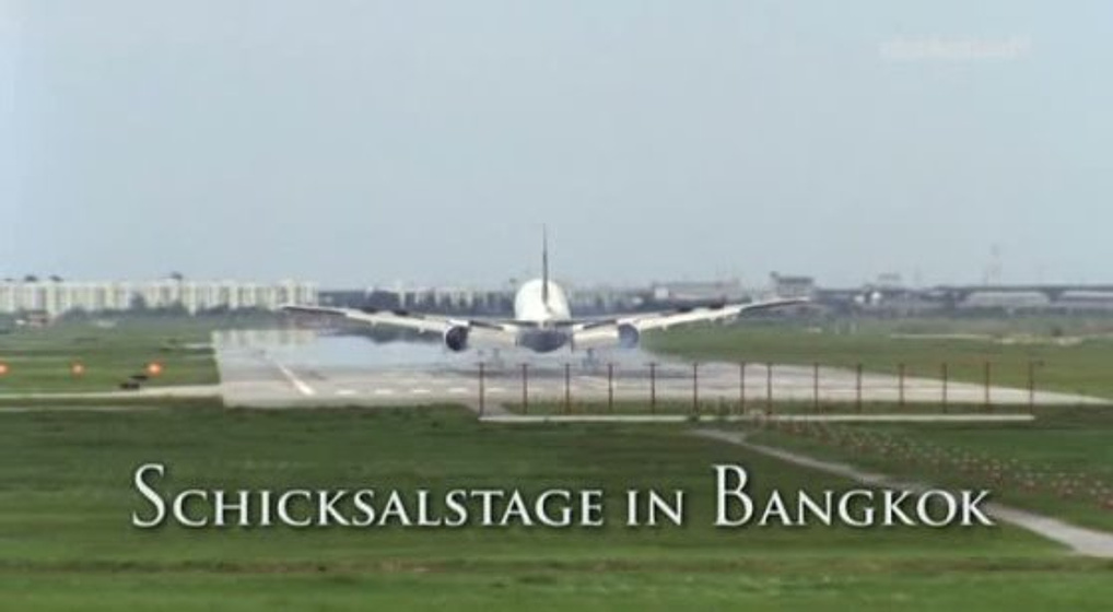 Imagen de Cita Misteriosa en Bangkok (Títulos de crédito)