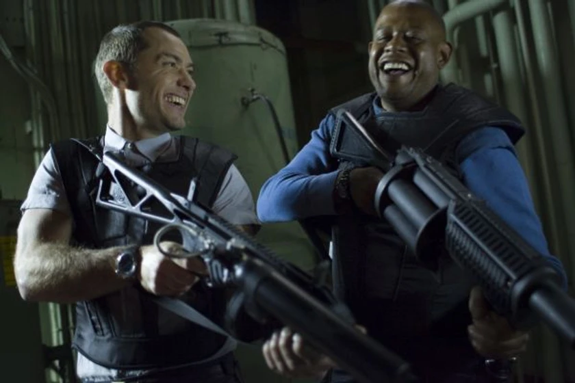 Jude Law y Forest Whitaker en repo-men
