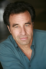 picture of actor Ray Abruzzo
