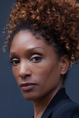 picture of actor Jennifer Tchiakpe