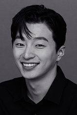 picture of actor Jung Yong-ju