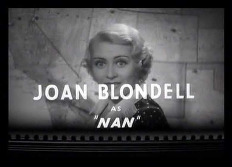 Joan Blondell en Desfile de Candilejas