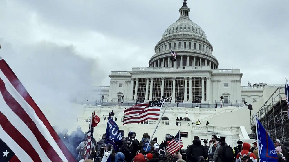 Imagen de Capitolio Vs. Capitolio