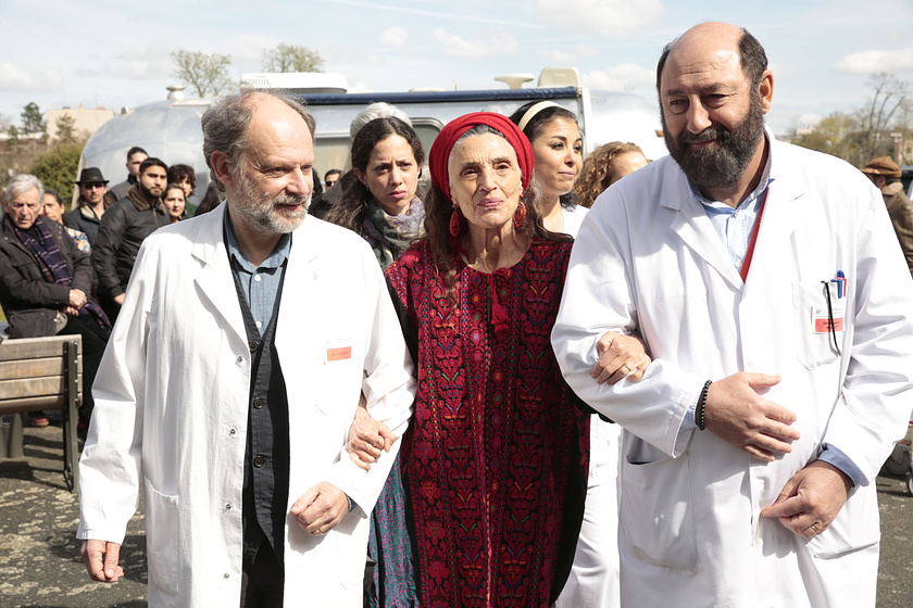Ángela Molina, Kad Merad y Denis Podalydès en El Último Suspiro