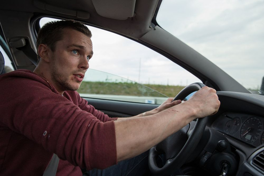 Nicholas Hoult en Persecución al límite