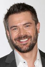 picture of actor Charlie Weber