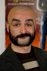 photo of person Salomón Shang