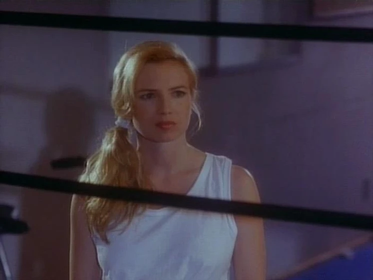 Traci Lords en demasiado-peligrosa