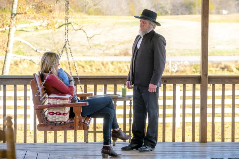 Jes Macallan y Tom Luce en amor-sin-condicion