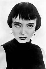 picture of actor Carolyn Jones