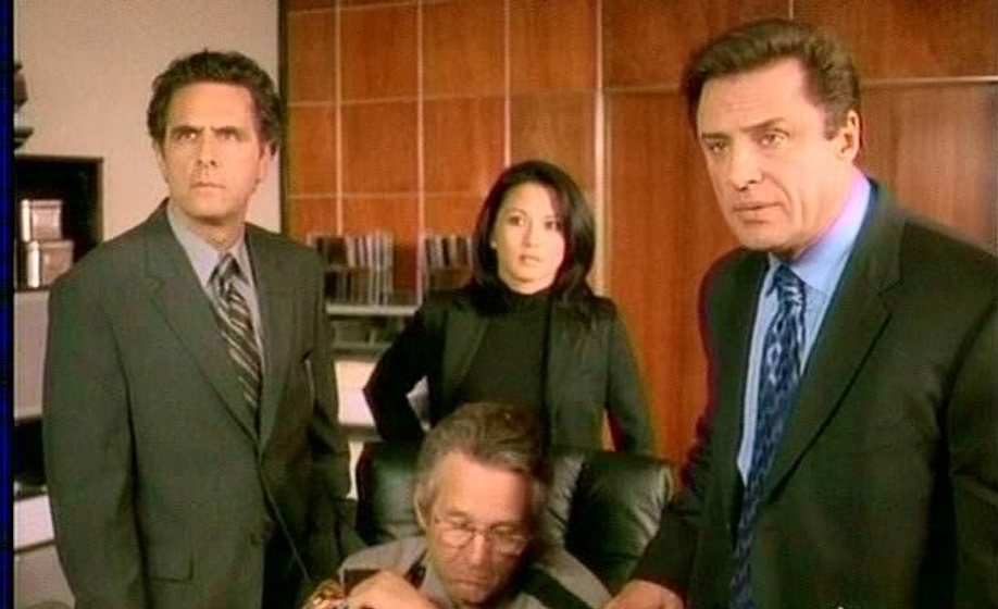 Joe Penny en Jane Doe: Visto y no Visto