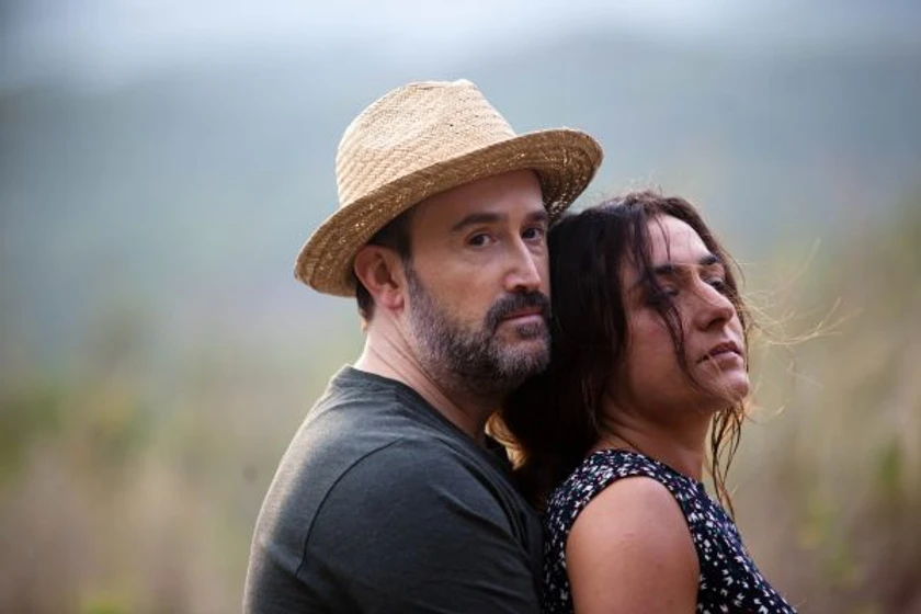 Candela Peña y Javier Cámara en ayer-no-termina-nunca