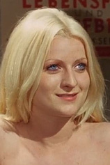 picture of actor Evelyn Raess