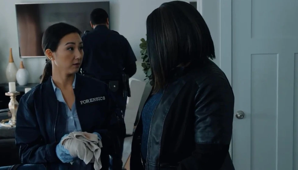 Yolanda Wood y Jihae Song en la-traicion
