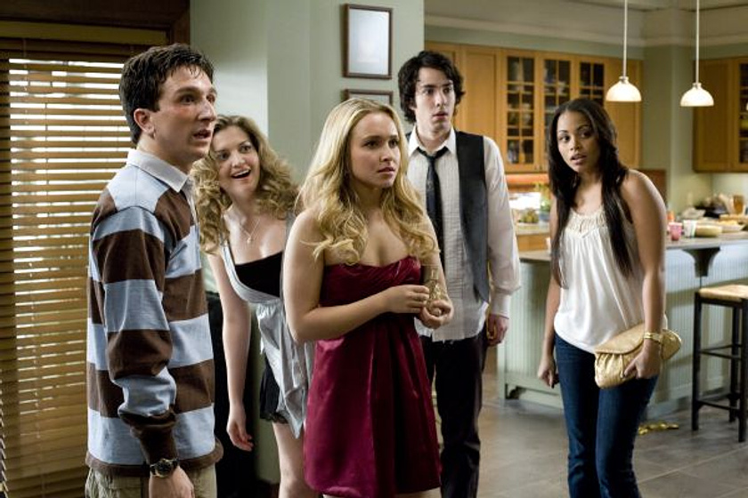 Hayden Panettiere, Laurene Landon, Jack Carpenter, Paul Rust y Lauren Storm en La Noche de su vida