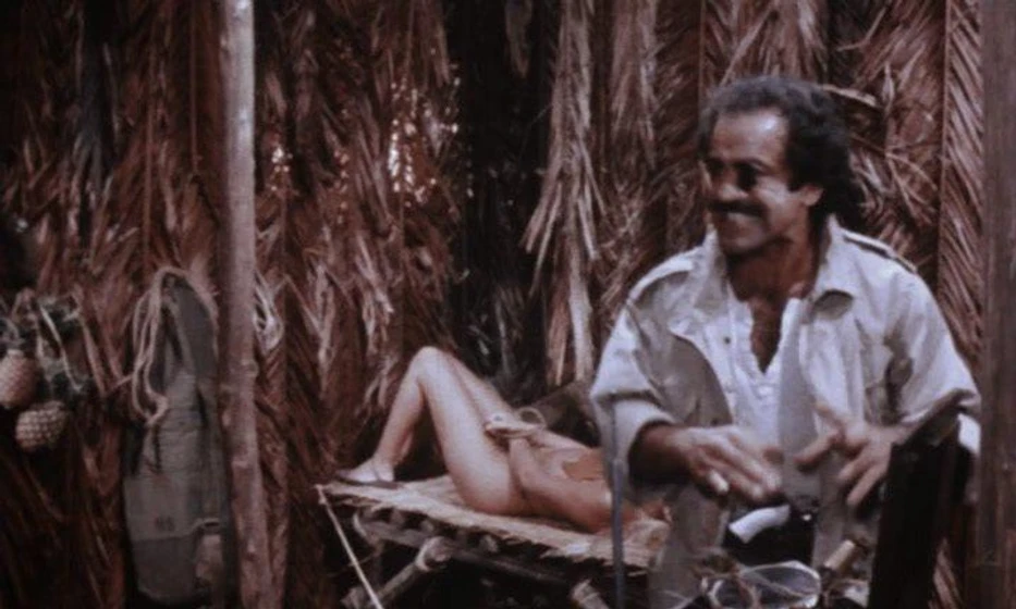 Sal Borgese en la-reina-de-la-selva
