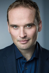 picture of actor Ben Whitehead