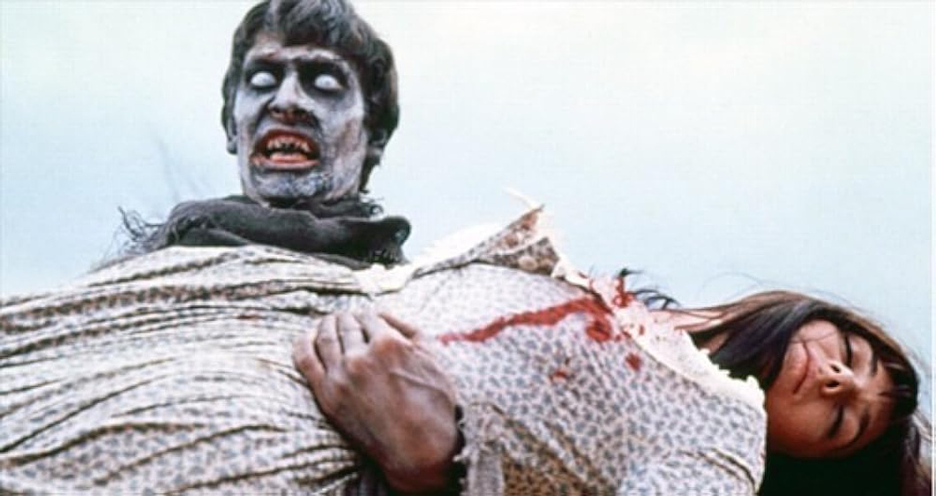 Ben Aris y Jacqueline Pearce en La Maldición de los Zombies