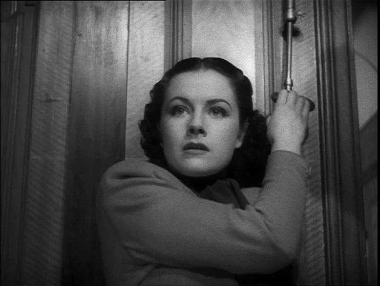 Margaret Lockwood en alarma-en-el-expreso