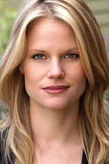 picture of actor Joelle Carter