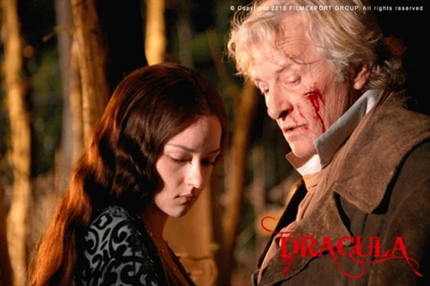 Rutger Hauer y Asia Argento en Dracula 3D