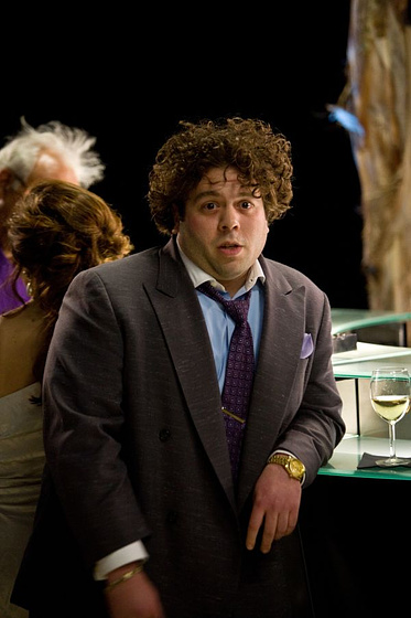 Dan Fogler en Llévame a casa esta noche