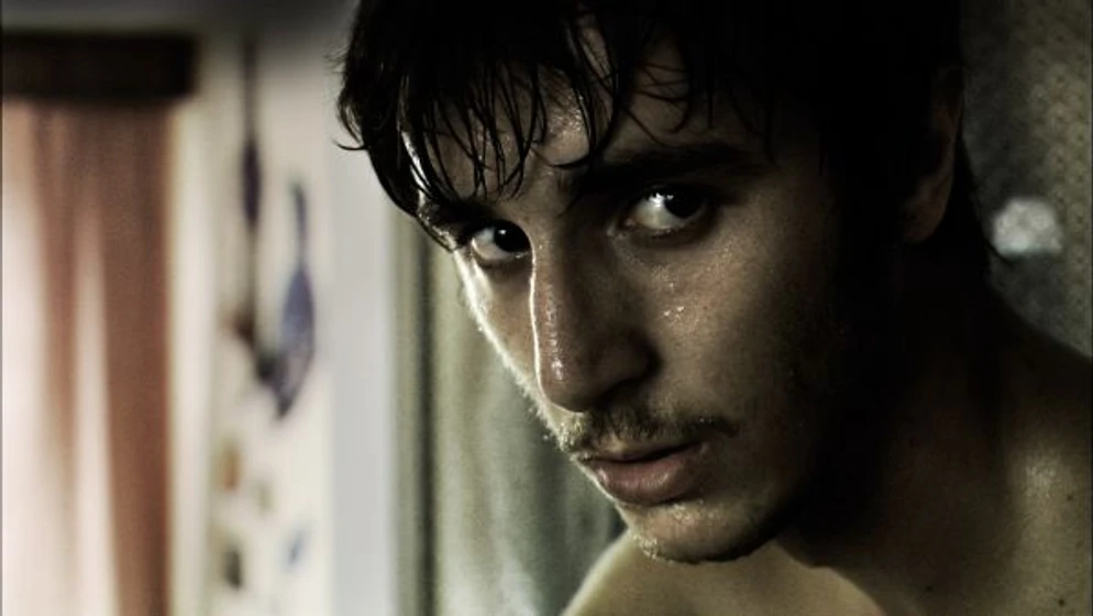 Rifat Sungar en tres-monos
