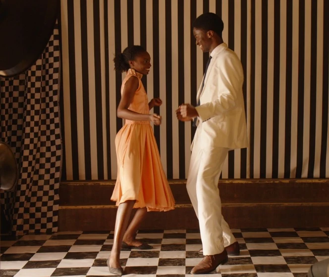 Stéphane Bak y Alice Da Luz en mali-twist
