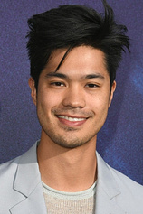 picture of actor Ross Butler