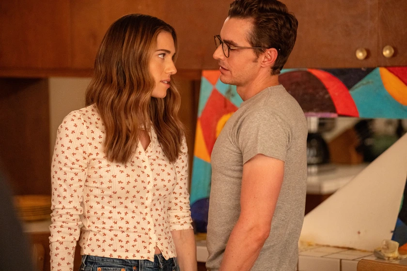 Dave Franco y Allison Williams en a-pesar-de-ti