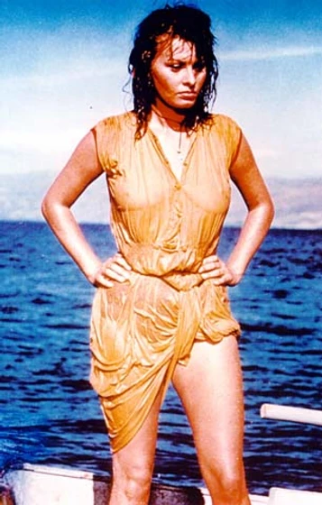 Sophia Loren en la-sirena-y-el-delfin