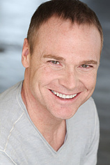 picture of actor Damon Carney
