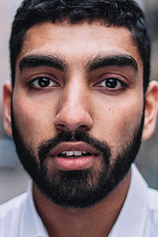 picture of actor Mawaan Rizwan