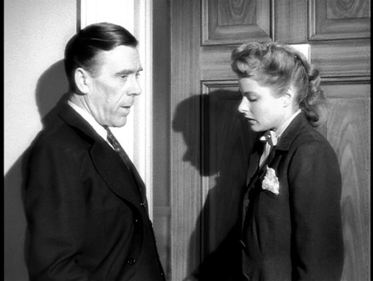 Ingrid Bergman y Leo G. Carroll en recuerda