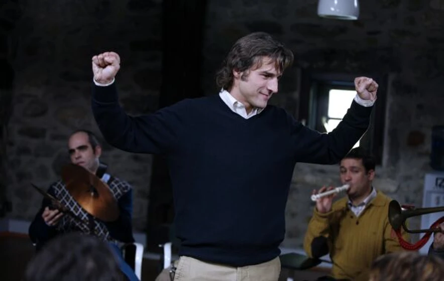Alberto San Juan en casual-day