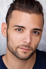 picture of actor Cody Gomes